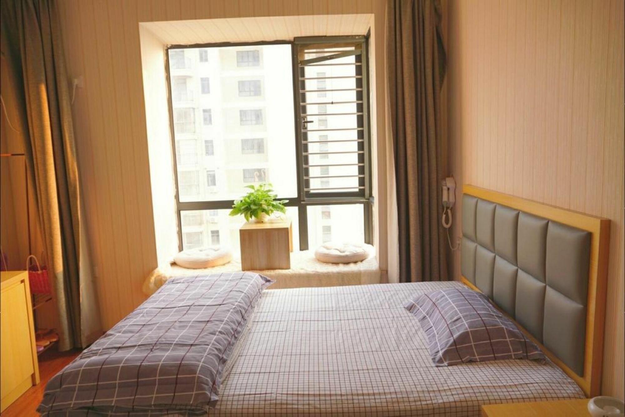 Huanlesong Youth Hostel Wuhan Eksteriør billede